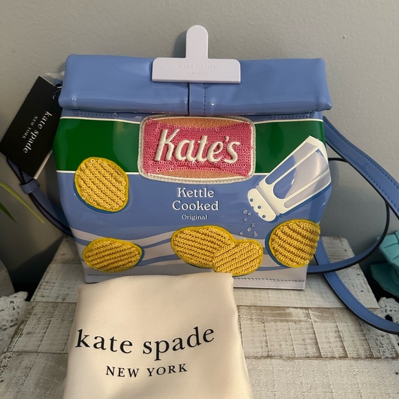 Kate spade snack time chips bag crossbody - Picture 1 of 13